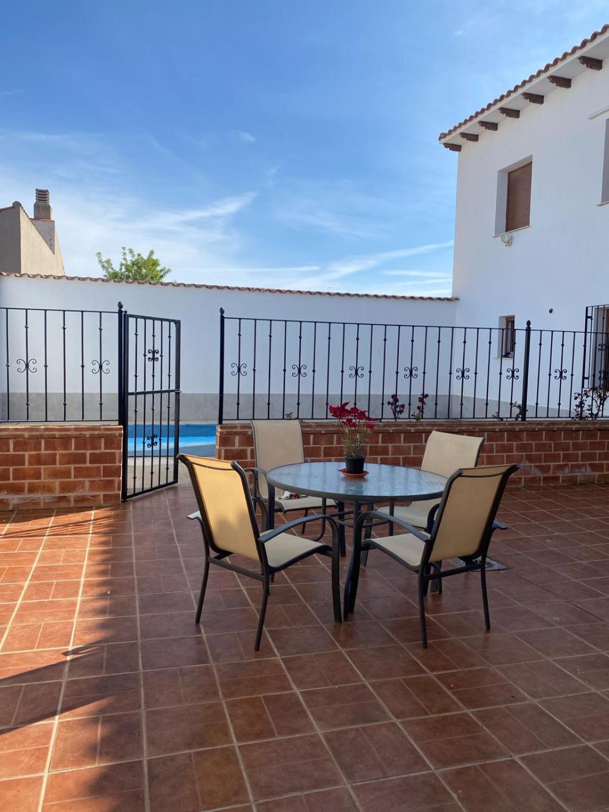 La Mancha Suites Casa Rural Pedro Munoz Bagian luar foto