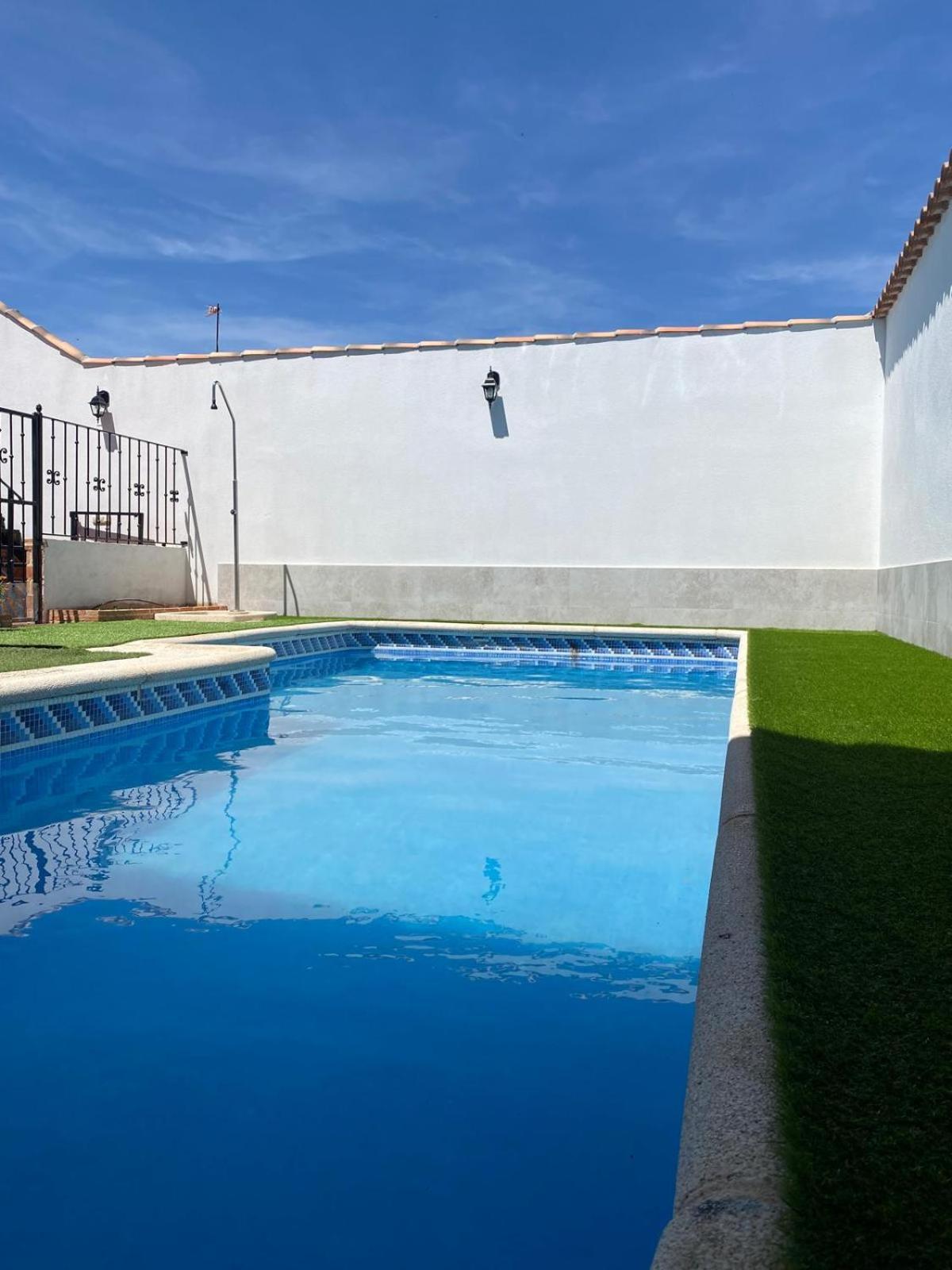 La Mancha Suites Casa Rural Pedro Munoz Bagian luar foto