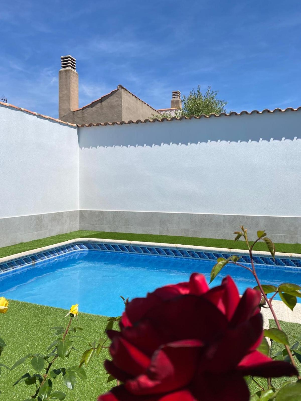 La Mancha Suites Casa Rural Pedro Munoz Bagian luar foto