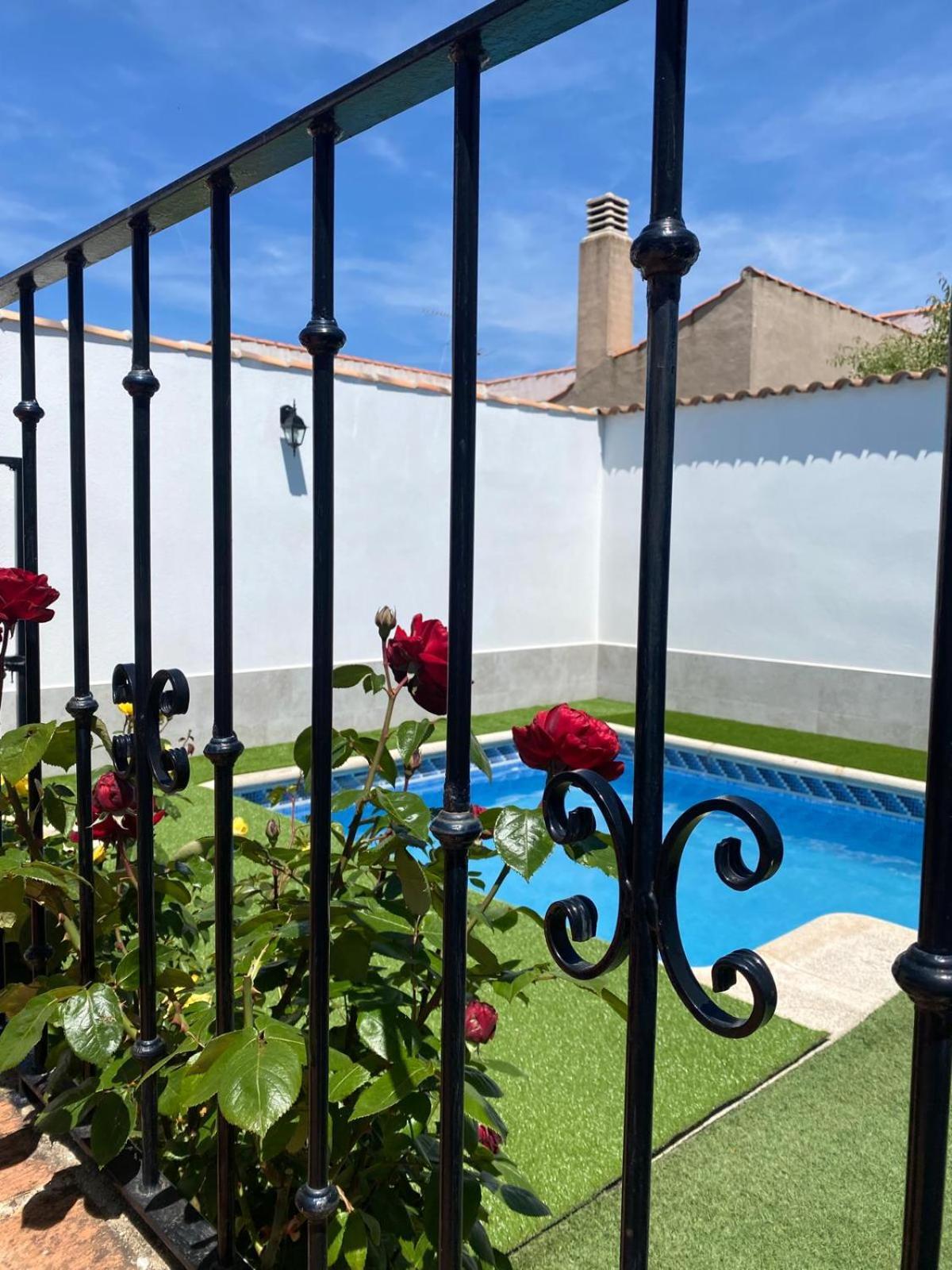 La Mancha Suites Casa Rural Pedro Munoz Bagian luar foto