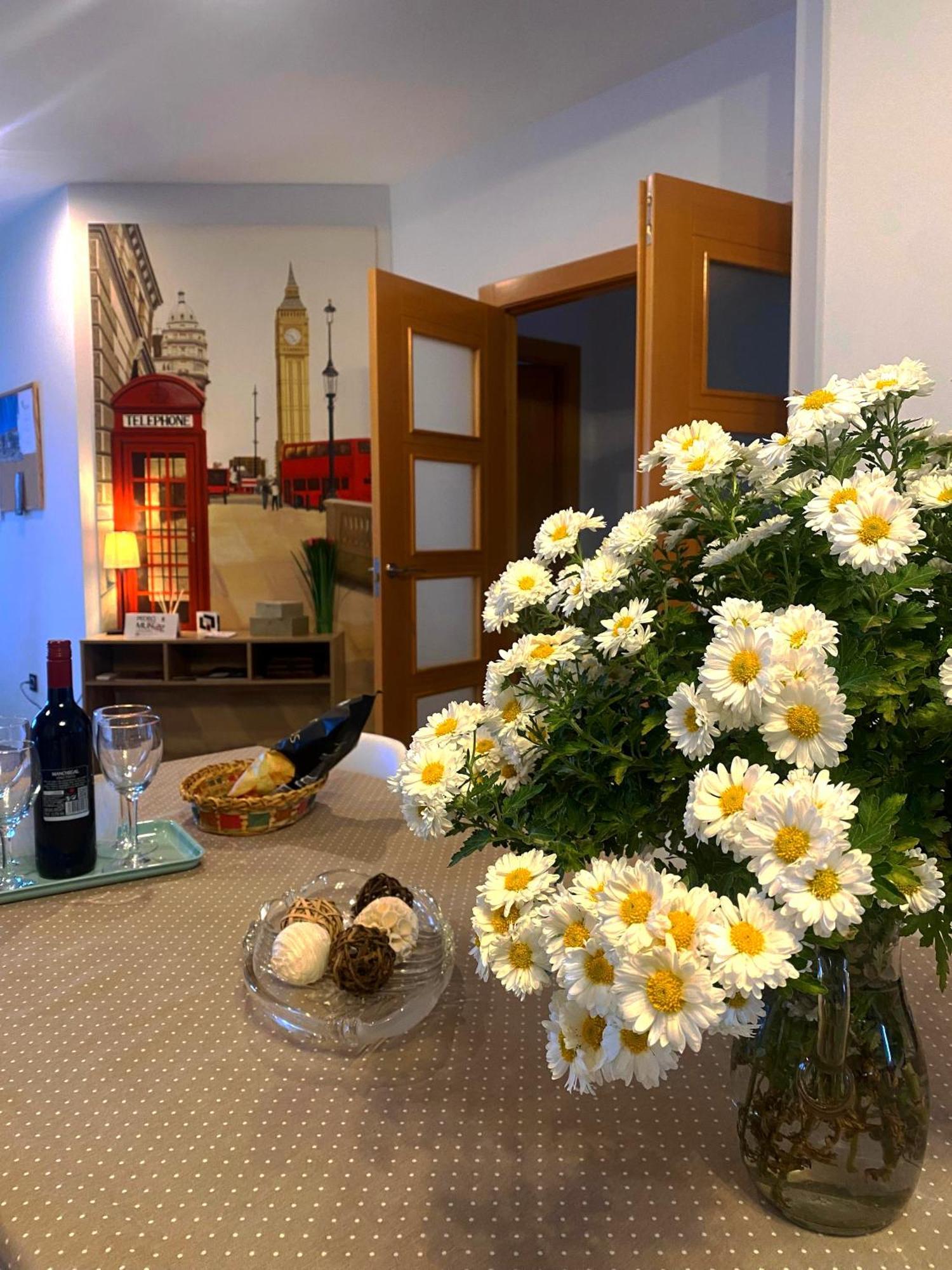 La Mancha Suites Casa Rural Pedro Munoz Bagian luar foto